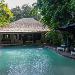 4* Resort The Gardens